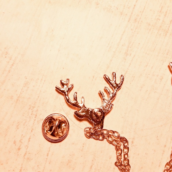 Gold Stag Elk Antler Layer Lapel Collar Pin - Picture 7 of 7